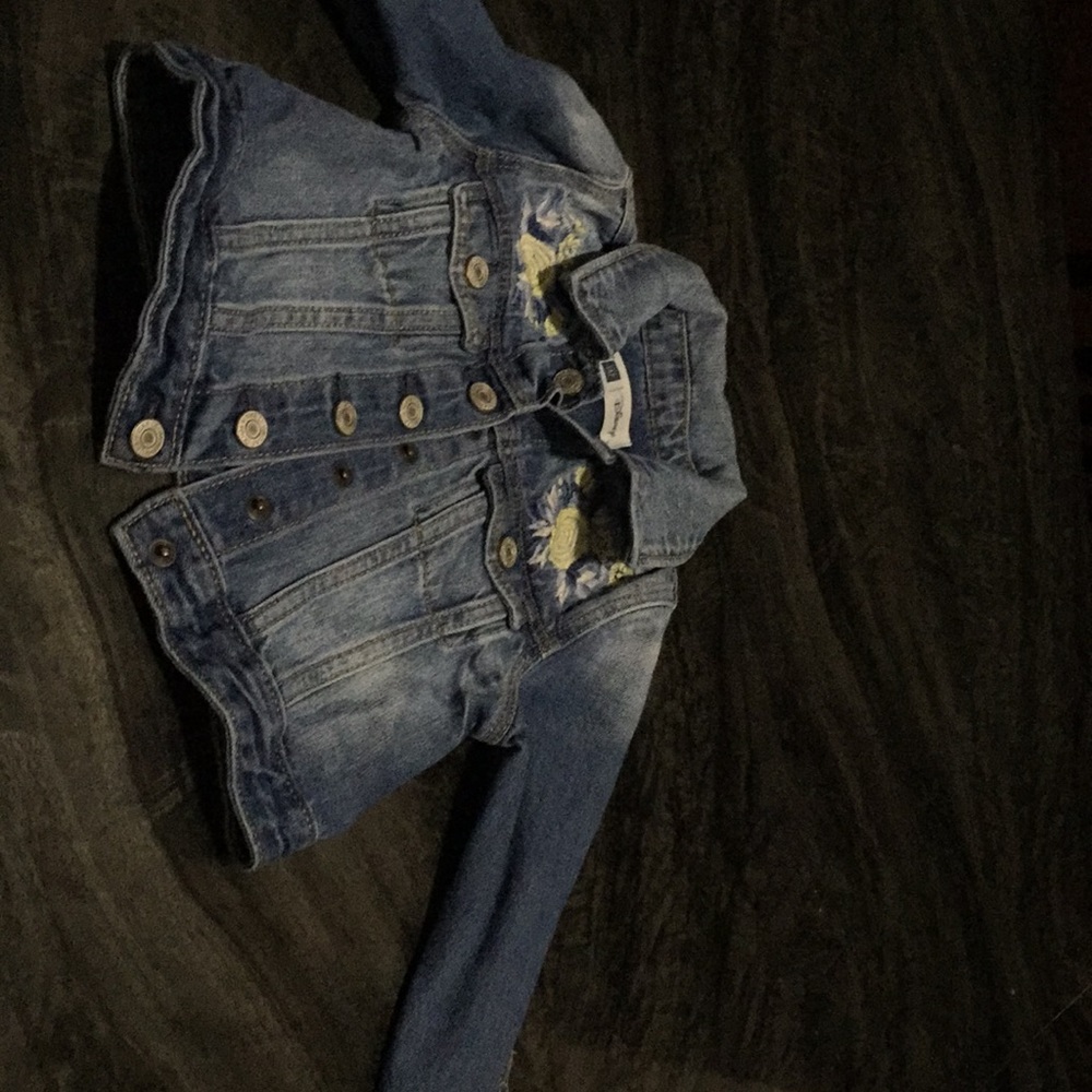 Gap Disney jean jacket size 3 toddler